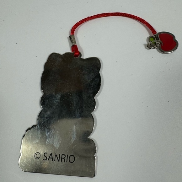 Hello Kitty Sanrio Metal Bookmark - Picture 4 of 4
